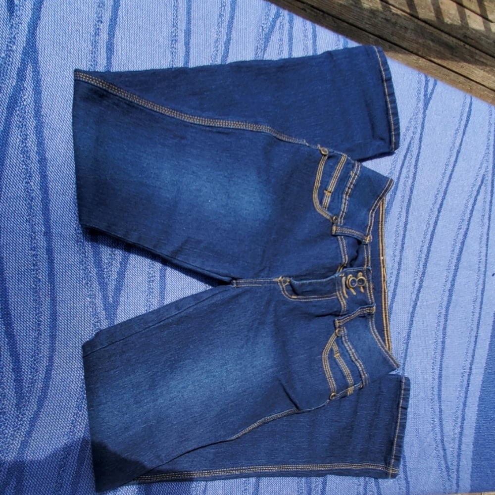Fashion 2 Love Jeans